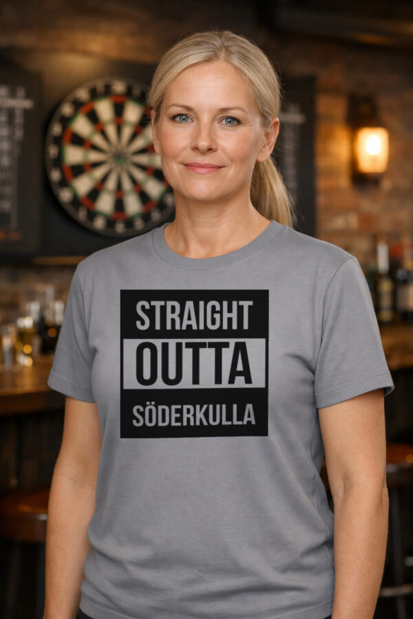 Straight Outta Söderkulla T-paita